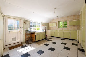 Kitchen Breakfast Room- click for photo gallery
